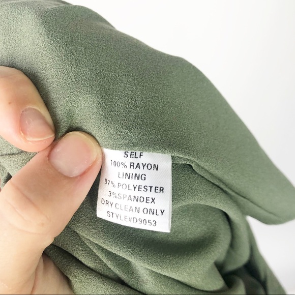 Re:Named | Moss Green T Back Button Front Maxi Drs - Picture 14 of 15